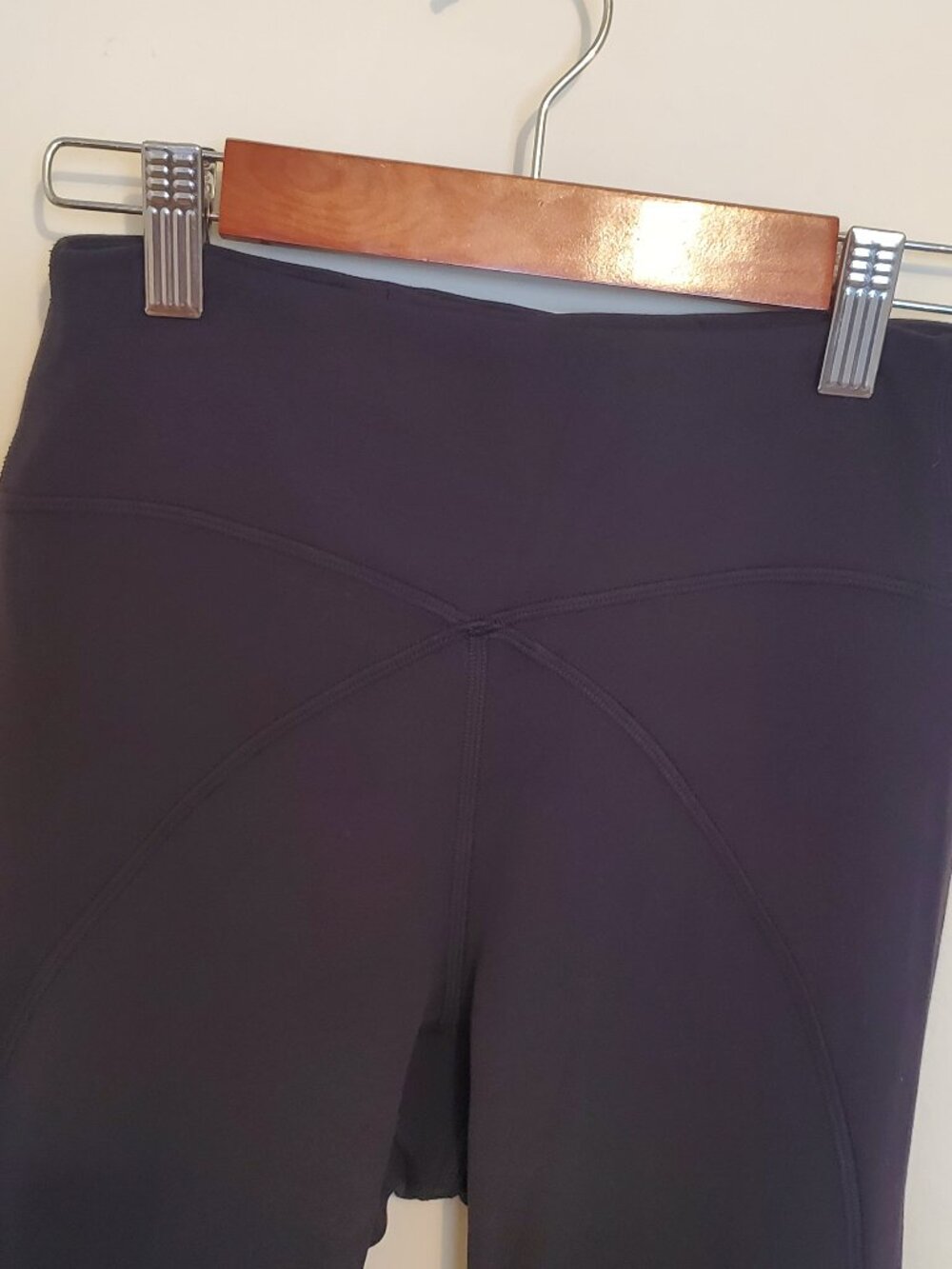Lululemon Get Centered High Rise Tight - Picture 6 of 12